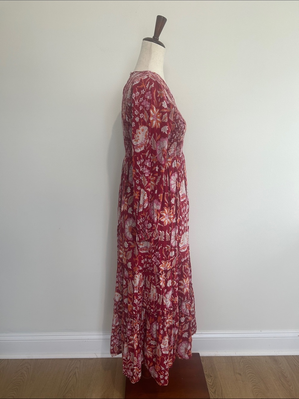 Madison Matthews Floral Smocked Long-Sleeve Maxi Dress Size Small - Picture 5 of 5